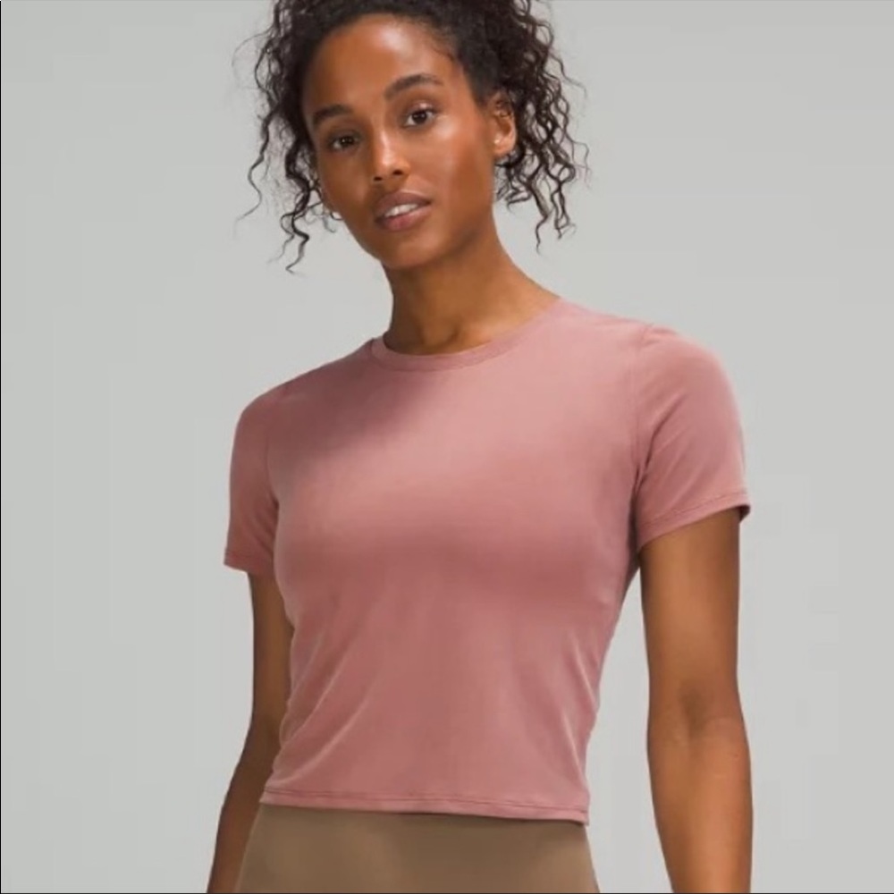 Rare Lululemon Open Tie Back Short Sleeve Crop Top Spiced Chai Pink Size 2 - Picture 12 of 13